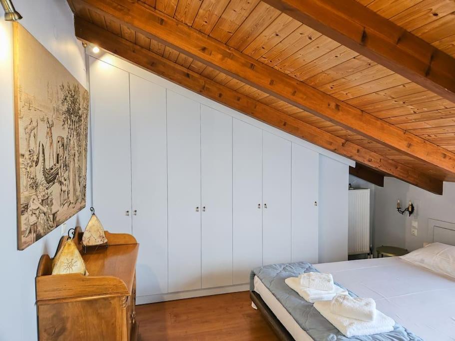 Sunny & Comfy Studio In The Heart Of Превеза Экстерьер фото